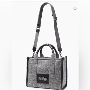 Marc Jacobs Large Felt shoulder Bag. Excellent condition